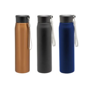 T608 - BOTELLA "MANHATTAN" Capacidad 800ml.